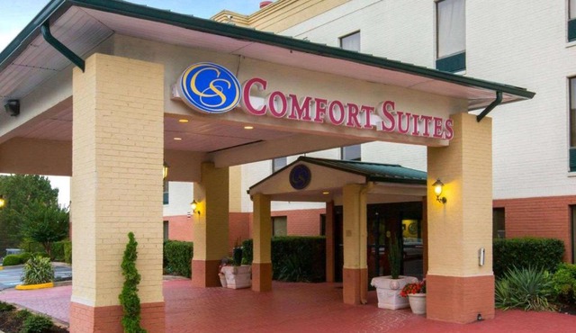 Comfort Suites Cumming-Atlanta near Northside Hospital Forsyth