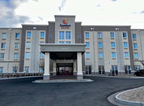 Comfort Suites Denver International Airport