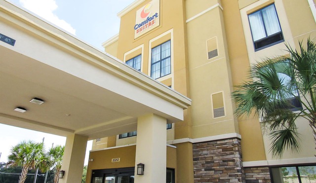Comfort Suites Dunnellon near Rainbow Springs