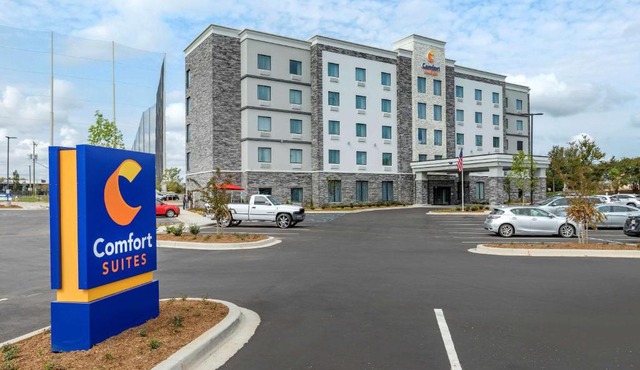 Comfort Suites Greenville Airport