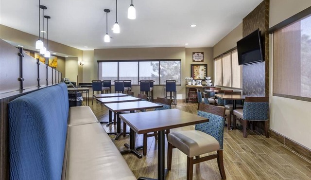 Comfort Suites Hobbs