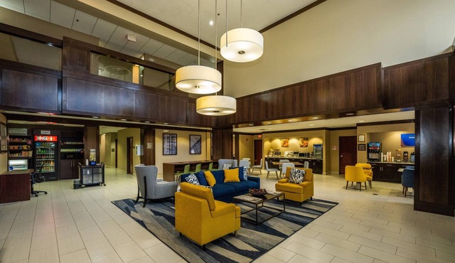 Comfort Suites Houston West at Clay Road