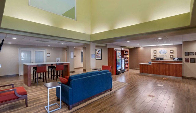 Comfort Suites Marysville - Yuba City