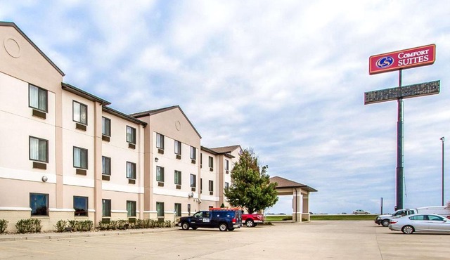 Comfort Suites Mattoon East