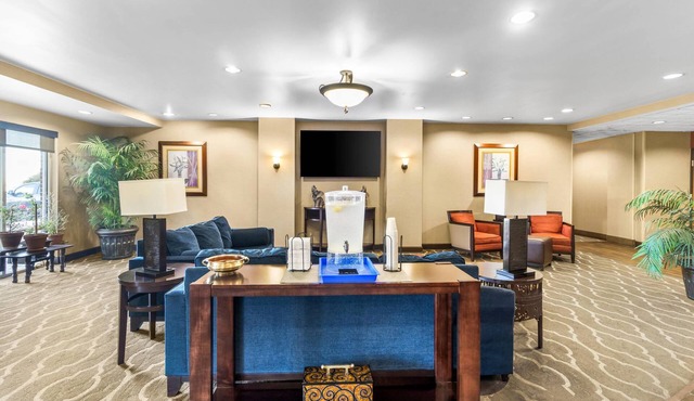 Comfort Suites Mount Vernon
