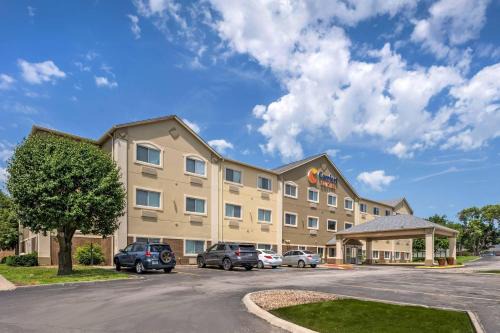 Comfort Suites Omaha Northwest