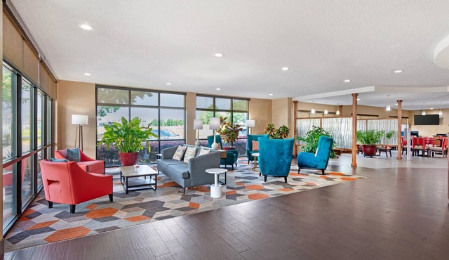 Comfort Suites Oxford I-20 exit 188