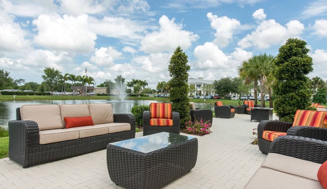 Comfort Suites Sarasota - Siesta Key