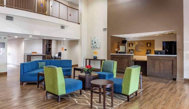 Comfort Suites South Park