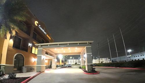 Comfort Suites Westchase Houston Energy Corridor
