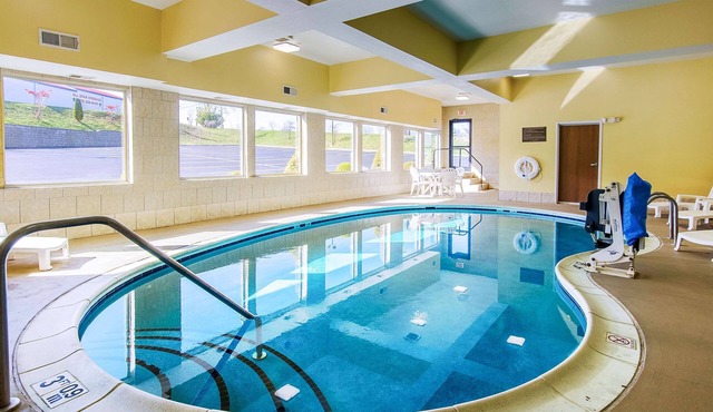 Comfort Suites Wytheville near Conference Center