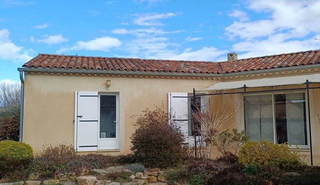 Comfortable villa with pool in Provence
