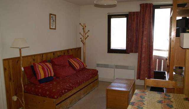 Comfortable 2-room cabin at the foot of the slopes