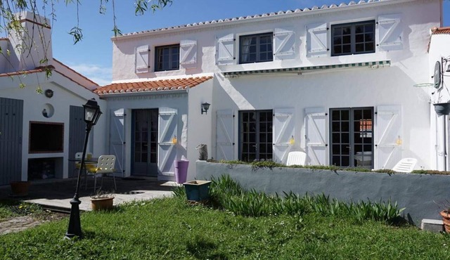 Comfortable House with Garden, Close to Beach and Shops, Noirmoutier-en-l'Île
