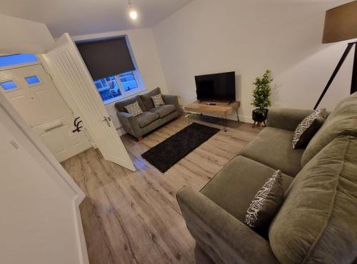 Comfortable 2-Bedroom Barwell Home A with Free Parking