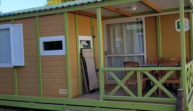 Comfortable 2-Bedroom Chalet with Terrace