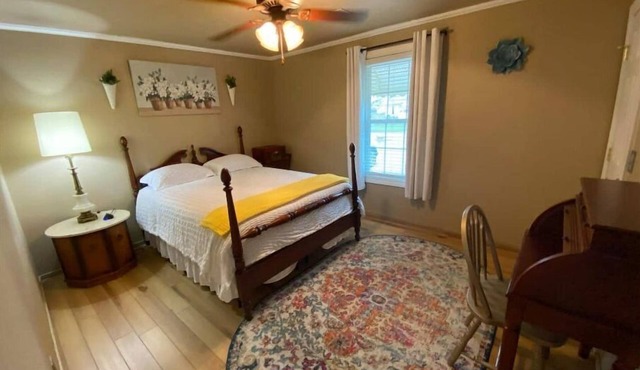 Comfortable 2 bedroom -safe area - Close to Tulsa