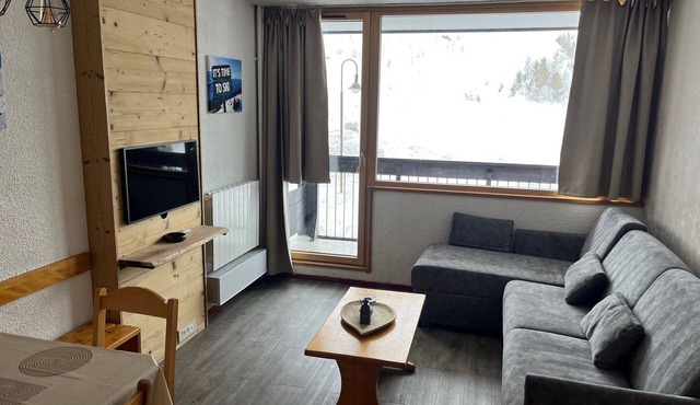 Comfortable 2-room apartment with balcony, pets allowed and WiFi