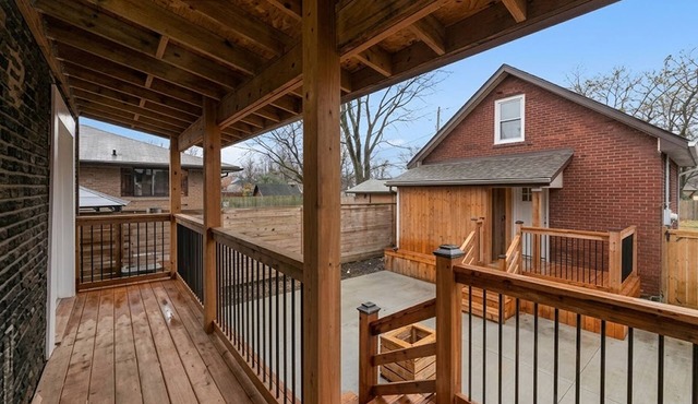 Comfortable 2BR Apartment w/Free Parking & WiFi