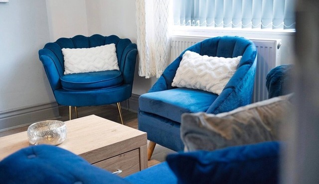 Comfortable 2BR Home 10 Min to Durham Cathedral