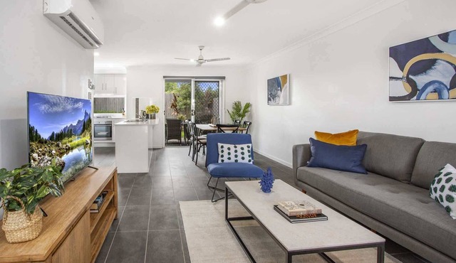 Comfortable 3-Bed Retreat Close Parks