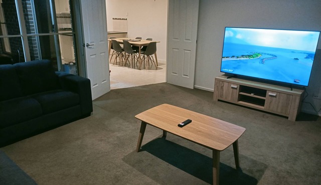 Comfortable 3-bedroom home with two car garage