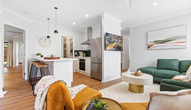 Comfortable 3-Bedroom Home Near City