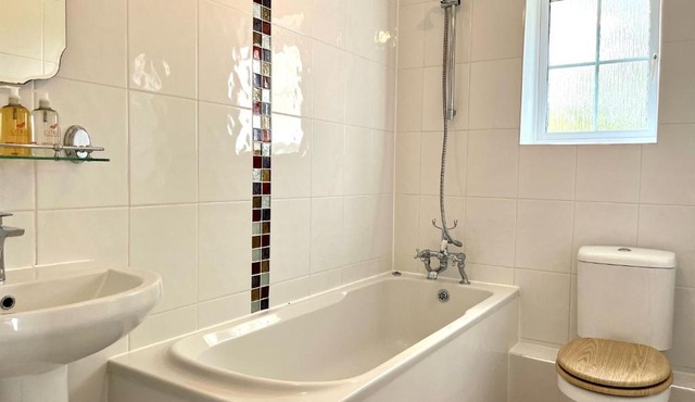 Comfortable 3 bedroomed house in Bicester