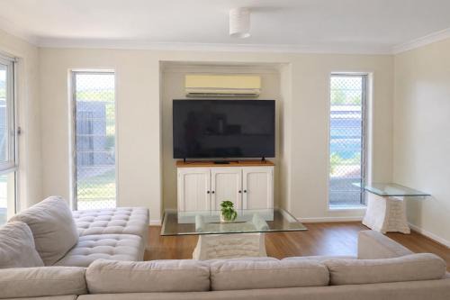 Comfortable 4 bedroom house