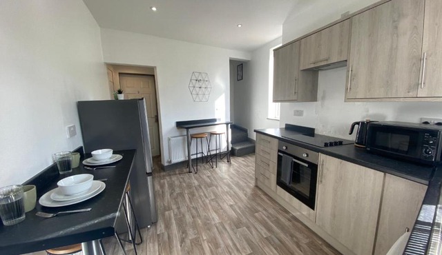 Comfortable 4-Bedroom House in Swadlincote