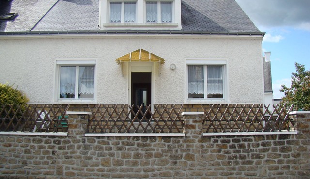 Comfortable 90 m² house, 5-6 people, with enclosed garden and internet