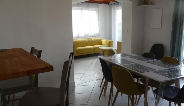 Comfortable air-conditioned house near the sea