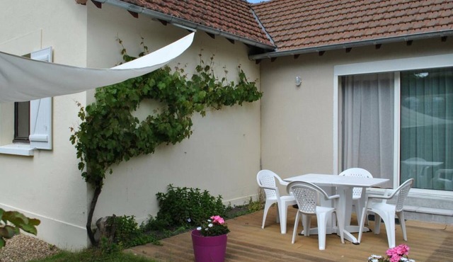 Comfortable and Bright House Near Tours