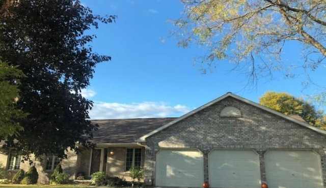 Comfortable and Clean GB Home close to Lambeau