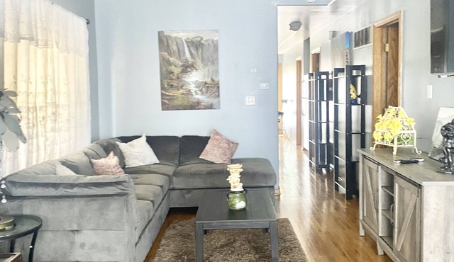 Comfortable and Cozy 3 bedroom