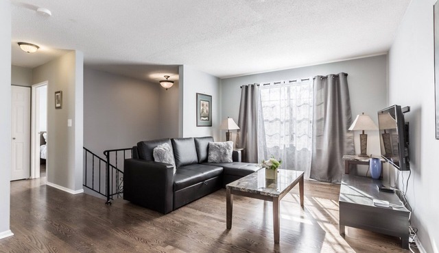 Comfortable and elegant 3BDR duplex, unit # 2