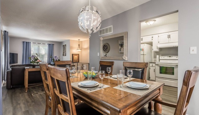 Comfortable and elegant 3BDR duplex, unit # 3