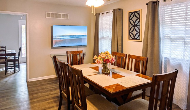 Comfortable and elegant 3BDR duplex, unit # 6