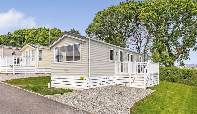 Comfortable and spacious caravan with one double and one twin.