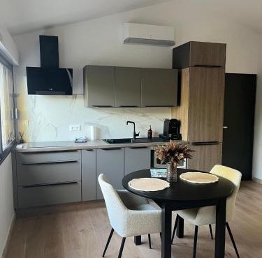 Comfortable and quiet little nest