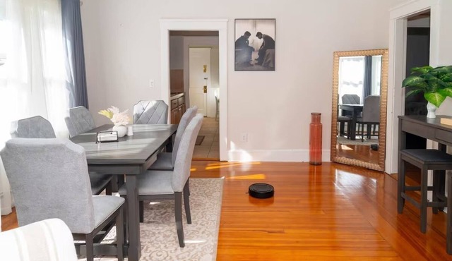 Comfortable and spacious 3-bedroom home in Providence with updated amenities.