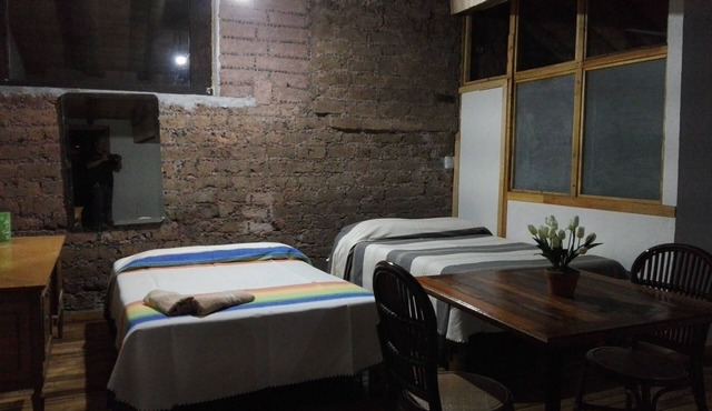 COMFORTABLE AND WARM OYAMEL DEPARTMENT IN OLD HOUSE 30 MIN. FROM TOLUCA