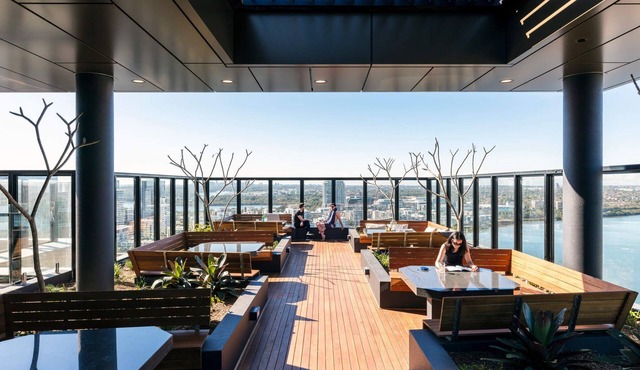 Comfortable Apartment at Wentworth Point