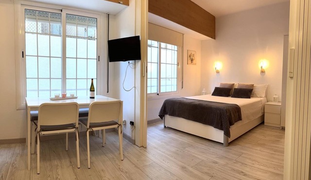 - COMFORTABLE APARTMENT NEAR BEACH