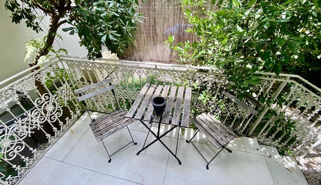 Comfortable apartment with nice balcony