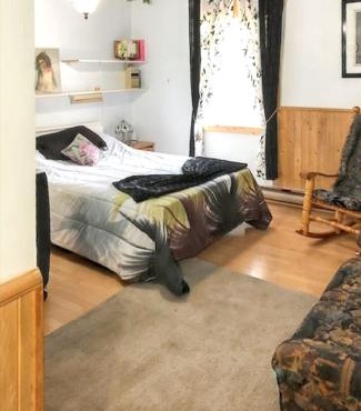 Comfortable apartment Sainte-Angèle-de-Mérici 80 m² balcony!