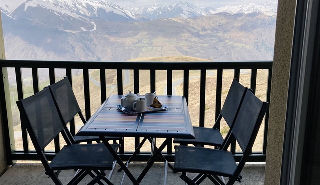 Comfortable apartment in the Peyragudes resort: ideal for 2 families!