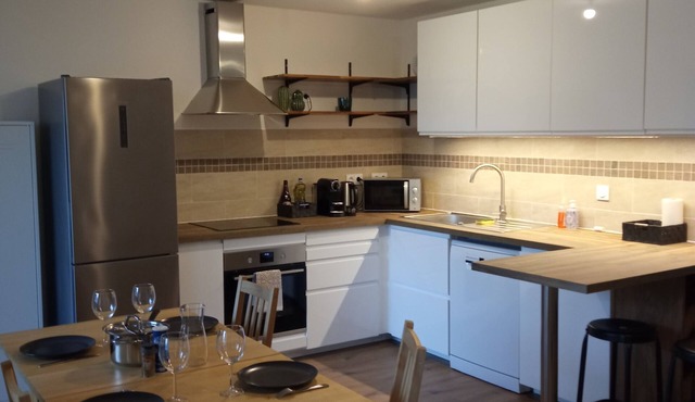 Comfortable apartment with private, secure parking, 10 minutes from Strasbourg