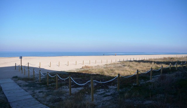 Comfortable apartment in Denia with AC and parking, near the beach