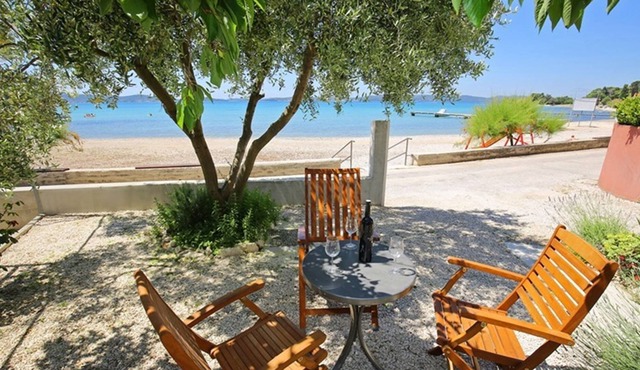 Comfortable apartment with wonderful view on the sea and garden